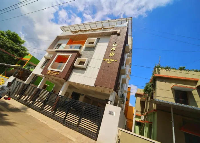Cm Stays Service Apartment - Near Chennai Airport - Pallavaram