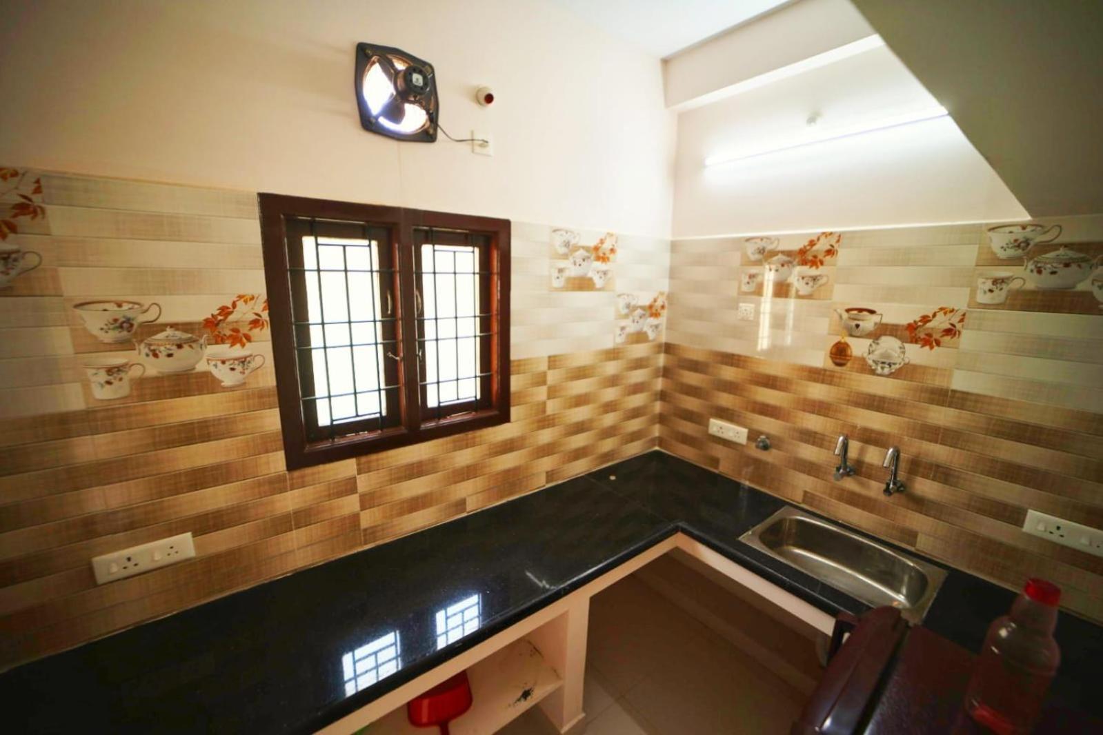 Cm Service - Near Airport - Pallavaram Apartment *